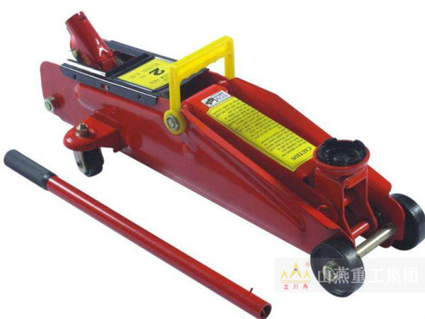 千斤頂 千斤頂